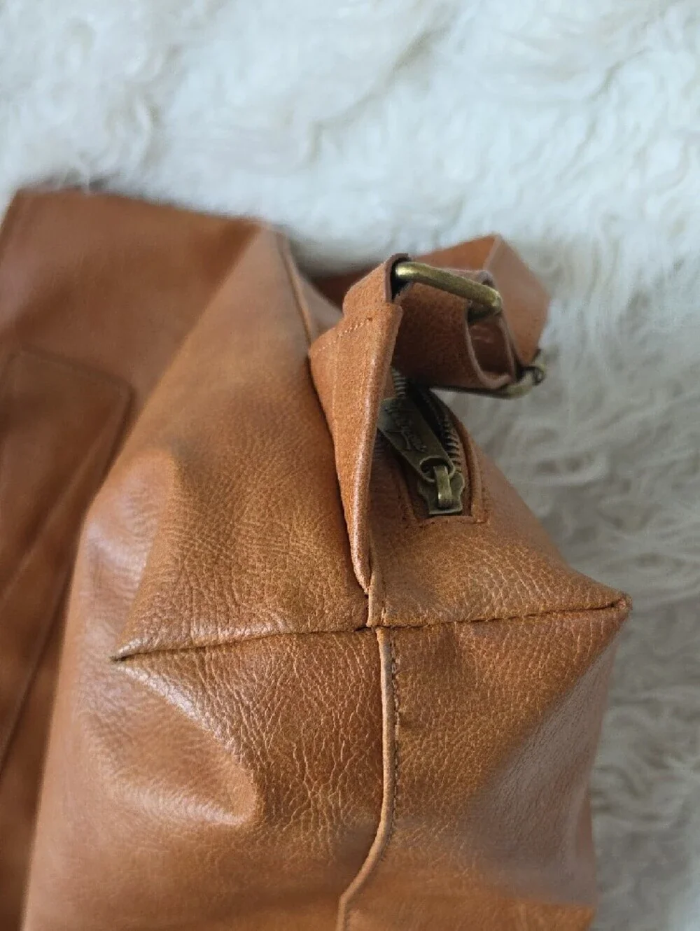 thirty-one Tan Faux Leather Tote with Light Gray Interior and Branded Tag